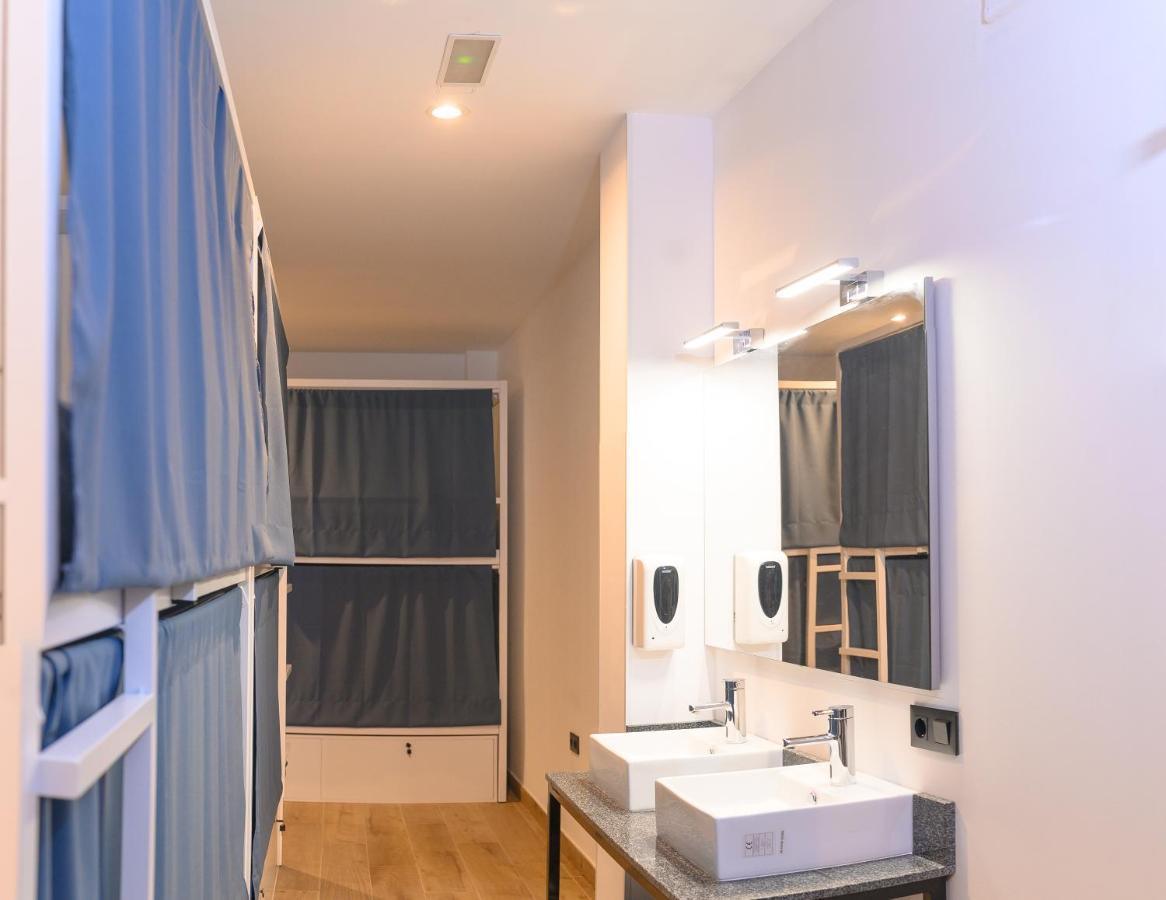 Vad Hostel Alicante - Youth Hostel Age Limit 18-49 Buitenkant foto