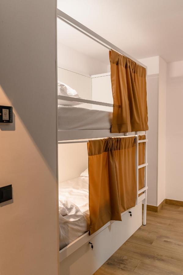 Vad Hostel Alicante - Youth Hostel Age Limit 18-49 Buitenkant foto