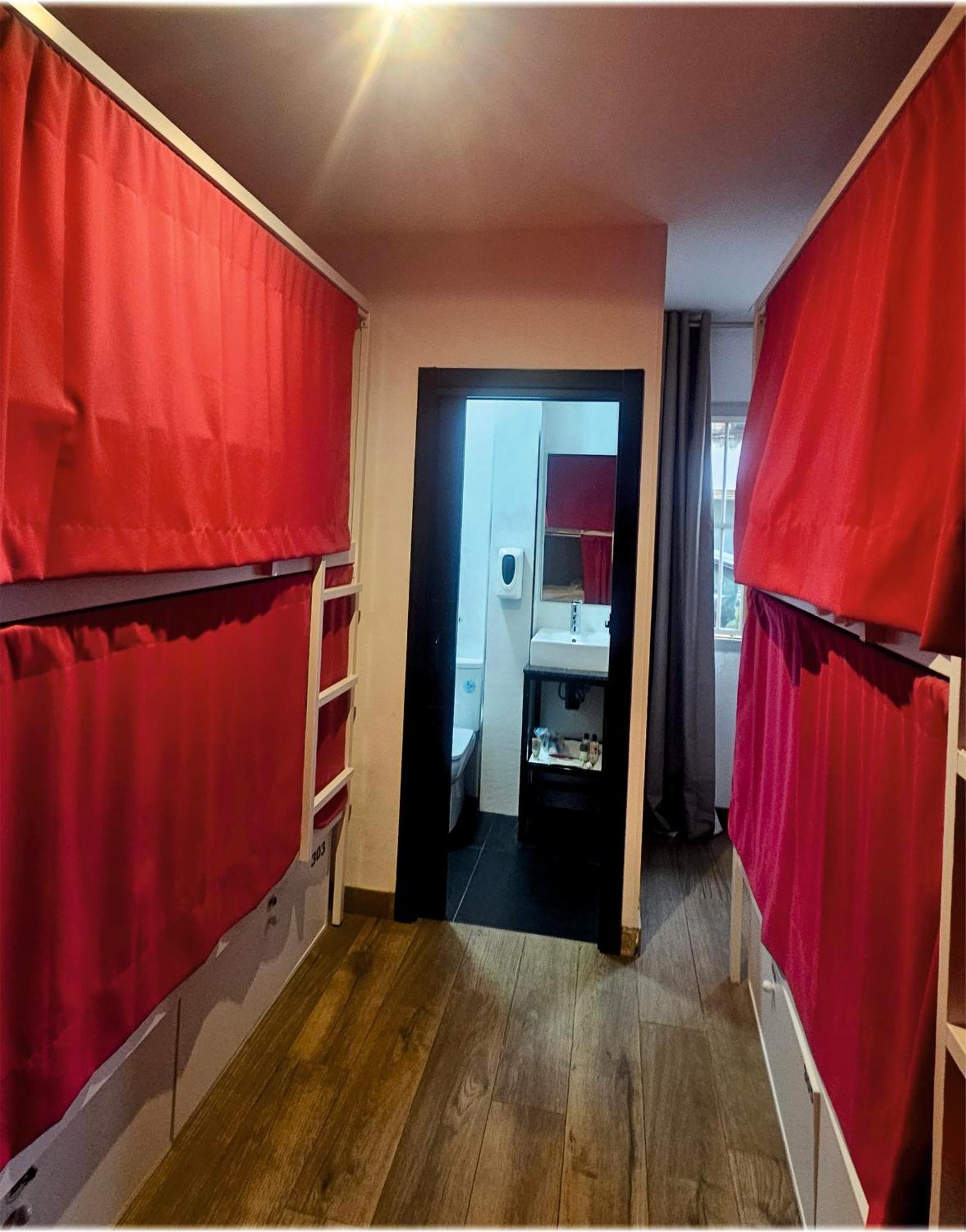 Vad Hostel Alicante - Youth Hostel Age Limit 18-49 Buitenkant foto